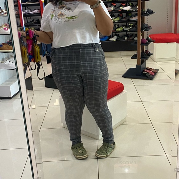kikis_sells